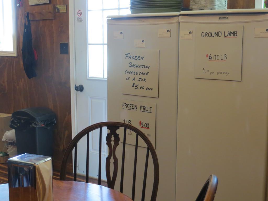 Orchard View Bed And Breakfast Муус Джоу Екстериор снимка